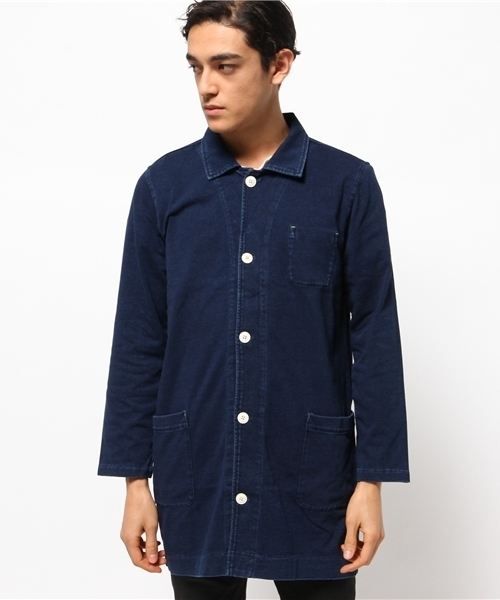 Denime(ドゥニーム)の「カットデニムショップコート(ステンカラーコート・メンズ・ブルー/ネイビー・LARGE/MEDIUM)」の3枚目の写真