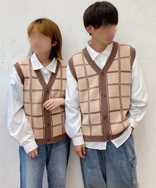 PairPair（ペアペア）の「チェックジャガードニットベスト(ユニセックス)（ベスト・レディース・ブラック/ベージュ/ブラウン・MEDIUM/LARGE）」の2枚目の写真
