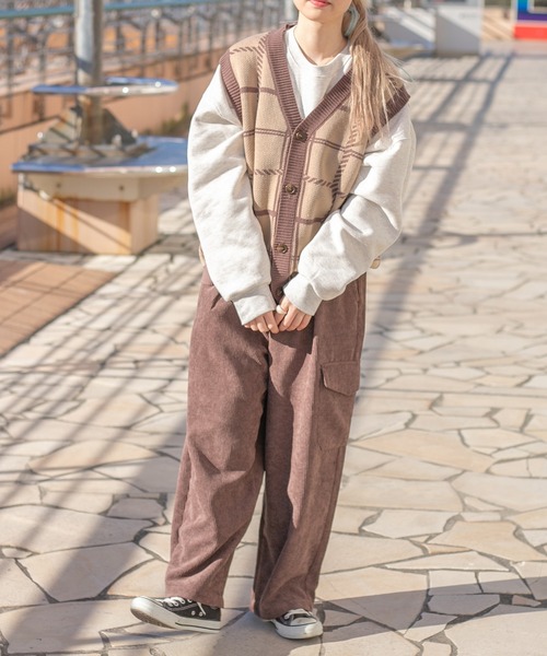 PairPair（ペアペア）の「チェックジャガードニットベスト(ユニセックス)（ベスト・レディース・ブラック/ベージュ/ブラウン・MEDIUM/LARGE）」の12枚目の写真