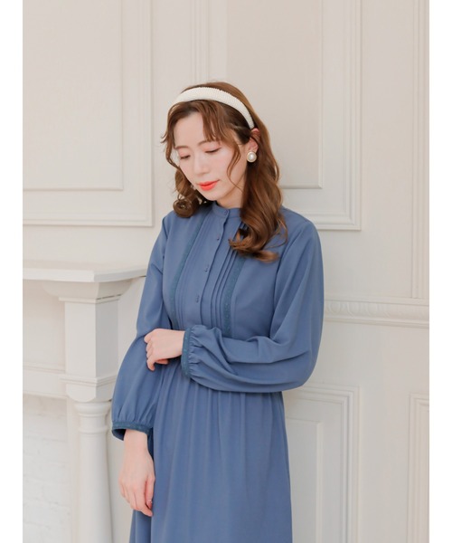 Areeam（アリーム）の「レースタックワンピース（ワンピース・レディース・グレイッシュベージュ/ブルー・FREE）」の3枚目の写真