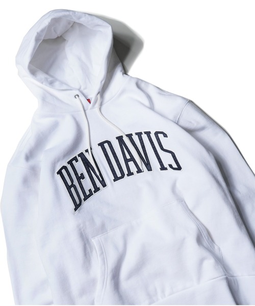 BEN DAVIS（ベンデイビス）の「《BEN DAVIS》COLLEGE SWEAT PARKA/ワッペン刺繍パーカー（パーカー・メンズ・ホワイト/ブラック/ベージュ/グリーン/ネイビー・SMALL/MEDIUM/LARGE/X-LARGE）」の2枚目の写真