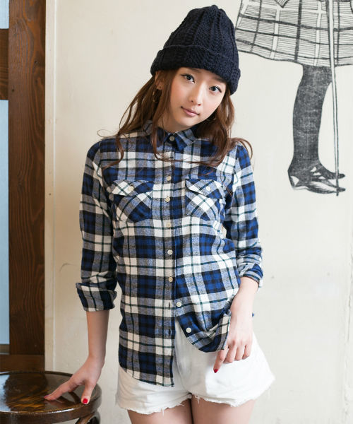 AZUL by moussy（アズールバイマウジー）の「チェックWポケ長袖シャツ（シャツ/ブラウス・レディース・ダークネイビー/レッド系その他/ブルー系その他/ホワイト系その他・MEDIUM/LARGE/SMALL）」の3枚目の写真