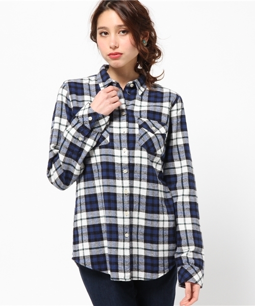 AZUL by moussy（アズールバイマウジー）の「チェックWポケ長袖シャツ（シャツ/ブラウス・レディース・ダークネイビー/レッド系その他/ブルー系その他/ホワイト系その他・MEDIUM/LARGE/SMALL）」の14枚目の写真