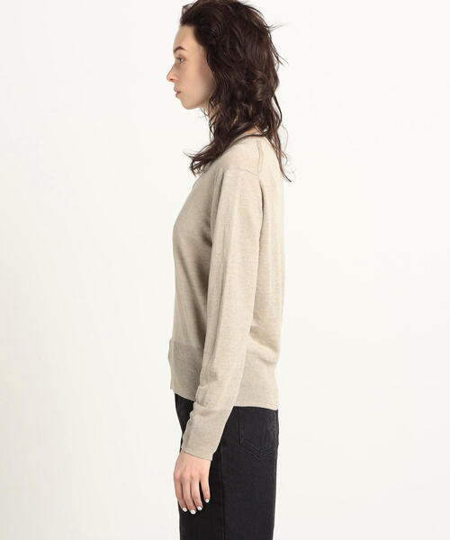 TOMORROWLAND （トゥモローランド）の「プレーンリネン クルーネックカーディガン（カーディガン/ボレロ・レディース・チャコールグレー/ライトブルー/レッド/ライトイエロー/シルバー系その他/ライトベージュ/ダークグリーン/ピンク・S/M）」の15枚目の写真