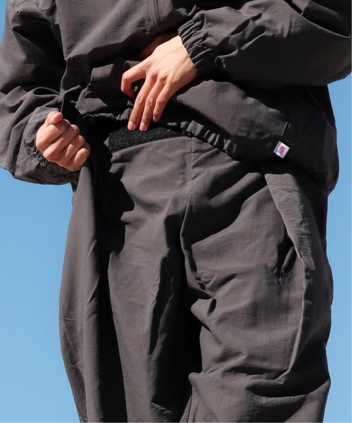RELAXFIT(リラックスフィット)の「【RELAXFIT / リラックスフィット 】WISM 別注 NORTH PADRE ISLAND BEACH NYLON(その他パンツ・メンズ・ライトグレー/カーキ・FREE)」の8枚目の写真