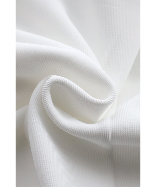 Bonjour Sagan(ボンジュールサガン)の「ディープVネックノースリーブカットソー(ベスト・レディース・ホワイト/ブラック/ベージュ・FREE)」の13枚目の写真