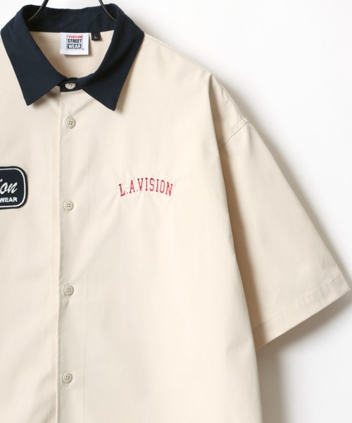 VISION STREET WEAR（ヴィジョンストリートウェア）の「VISION STREET WEAR/ヴィジョンストリートウエア オーバーサイズ ロゴ ワッペン 刺繍 クレリック ワークシャツ（シャツ/ブラウス・メンズ・チャコールグレー/グリーン/アイボリー・LL/M/L）」の4枚目の写真