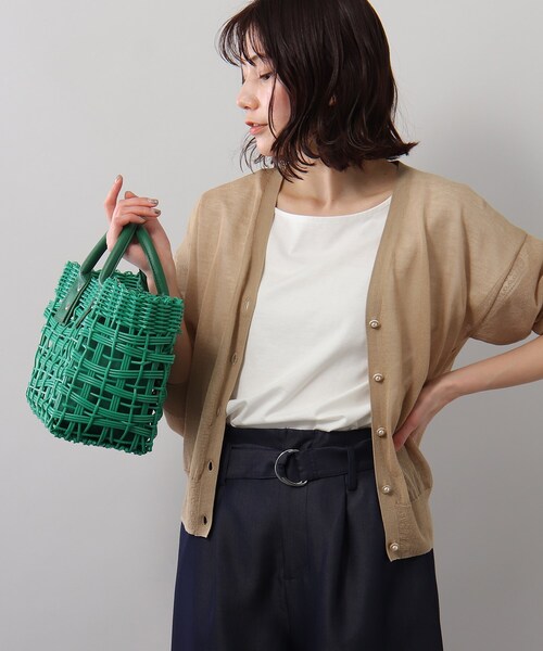 SOUP(スープ)の「◆シアービジュー釦カーディガン(カーディガン/ボレロ・レディース・ブラック/ベージュ/オレンジ/アイボリー・11/13/09)」の4枚目の写真