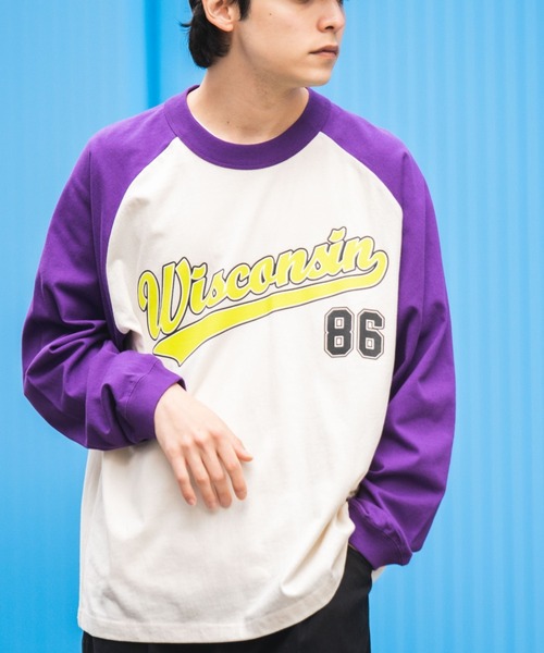 WEGO(ウィゴー)の「WEGO/スタジアムロゴプリントBIGロンT(Tシャツ/カットソー・メンズ・グリーン/パープル/ブラック系その他/オレンジ/ダークグリーン/ブラック・LARGE/MEDIUM)」の18枚目の写真