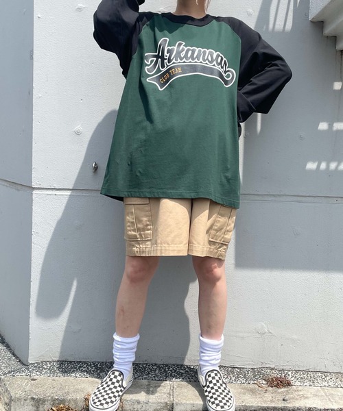 WEGO(ウィゴー)の「WEGO/スタジアムロゴプリントBIGロンT(Tシャツ/カットソー・メンズ・グリーン/パープル/ブラック系その他/オレンジ/ダークグリーン/ブラック・LARGE/MEDIUM)」の20枚目の写真