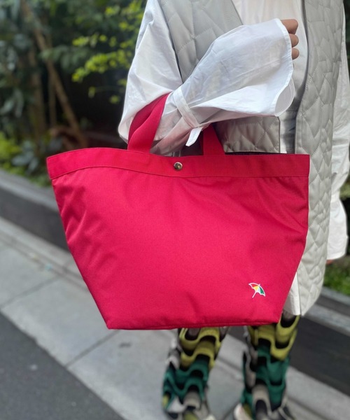 Arnold Palmer（アーノルドパーマー）の「Arnold Palmer トートバッグ（トートバッグ・レディース・ブラック/ベージュ/レッド/カーキ/イエロー/レオパード・FREE）」の9枚目の写真