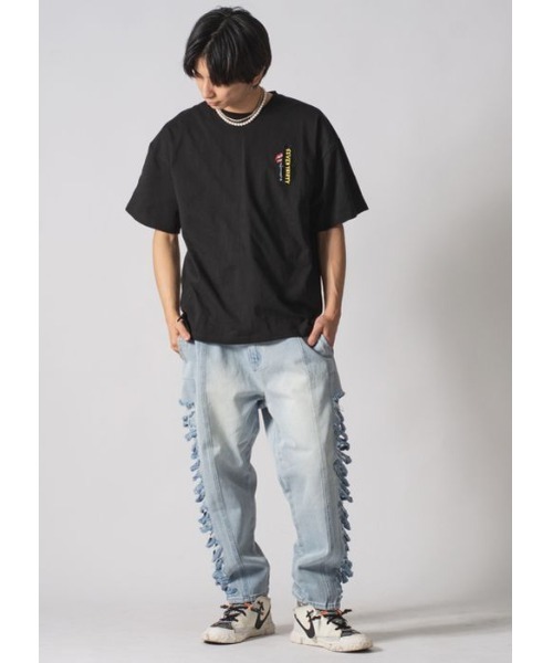 RE730(アールイーセブンサーティー)の「RE730 サーフボードにかくれているなみおくん ビッグシルエットTシャツ(Tシャツ/カットソー・メンズ・ブラック/オフホワイト・MEDIUM/LARGE/X-LARGE)」の12枚目の写真