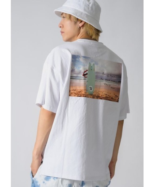 RE730(アールイーセブンサーティー)の「RE730 サーフボードにかくれているなみおくん ビッグシルエットTシャツ(Tシャツ/カットソー・メンズ・ブラック/オフホワイト・MEDIUM/LARGE/X-LARGE)」の4枚目の写真