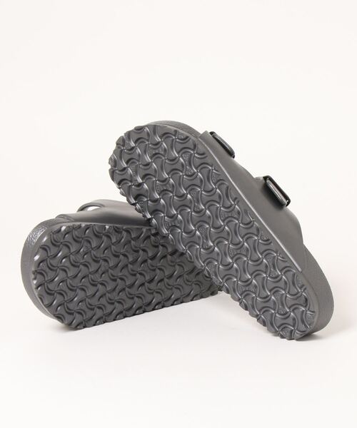 BIRKENSTOCK(ビルケンシュトック)の「《BIRKENSTOCK》Arizona EVA レギュラー(サンダル・メンズ・ゴールド/ホワイト/シルバー/ブラック/ブラック系その他・41/43/42)」の7枚目の写真
