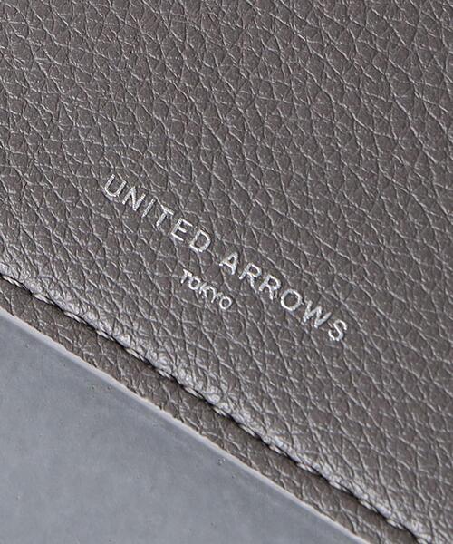UNITED ARROWS（ユナイテッドアローズ）の「マイクロファイバー iPhone 13 ケース（スマホケース/カバー・メンズ・グレー/ブラック・FREE）」の10枚目の写真
