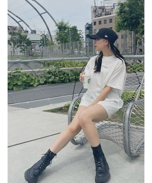 EVRIS（エヴリス）の「バックフォトBIG TEE（Tシャツ/カットソー・レディース・ホワイト/ブラック・FREE）」の3枚目の写真