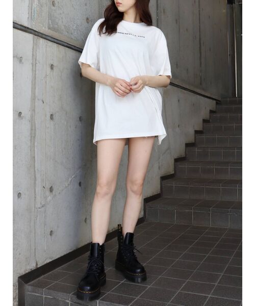 EVRIS（エヴリス）の「バックフォトBIG TEE（Tシャツ/カットソー・レディース・ホワイト/ブラック・FREE）」の21枚目の写真