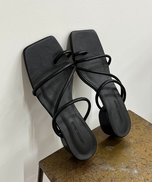 CAPRICIEUX LE'MAGE(カプリシューレマージュ)の「丸ストラップサンダル(サンダル・レディース・ブラック/グリーン/アイボリー・38/37)」の11枚目の写真