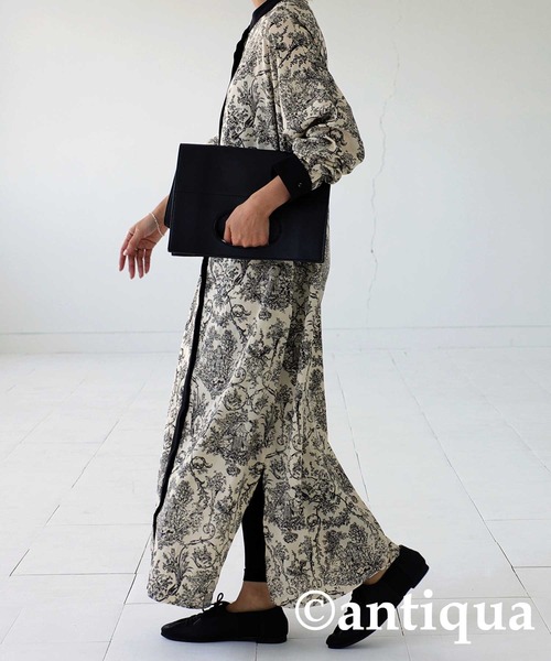 オーディアミューズ　シャツ風ドットワンピース　オフ42 オーディア ミューズ Audie a Muses シャツ風ドットワンピース
