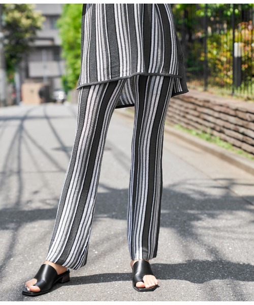 ANAP(アナップ)の「ニットフレアパンツ(その他パンツ・レディース・ベージュ/ブラック×グレー/ブラック/ホワイト系その他・FREE)」の4枚目の写真