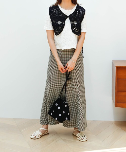 Birthday room（バースデイルーム）の「花刺繍巾着バッグ（ハンドバッグ・レディース・ブラック/グリーン/チェック・FREE）」の7枚目の写真