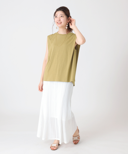 Simplicite（サンプリシテ）の「ショルダータックノースリーブ（Tシャツ/カットソー・レディース・ベージュ/ブラック/カーキ・FREE）」の7枚目の写真