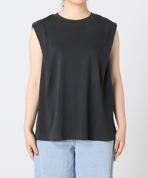 Simplicite（サンプリシテ）の「ショルダータックノースリーブ（Tシャツ/カットソー・レディース・ベージュ/ブラック/カーキ・FREE）」の20枚目の写真