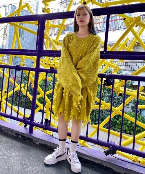 Candy Stripper（キャンディストリッパー）の「TATTERED CABLE ニット（ニット/セーター・レディース・ブラック/ライトグリーン/ヘザーグレー・2）」の16枚目の写真