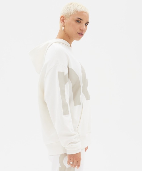 NEW BALANCE(ニューバランス)の「NB Athletics Unisex Out of Bounds オーバーサイズ スウェットプルオーバーフーディー(パーカー・メンズ・ホワイト/ブラック/ブルー系その他・4/5/0/2/3/1)」の21枚目の写真