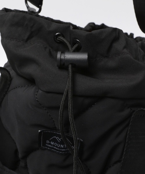 BAYFLOW(ベイフロー)の「2WAYキルティングキンチャク(ハンドバッグ・メンズ・ブラック/カーキ・ONE SIZE)」の7枚目の写真