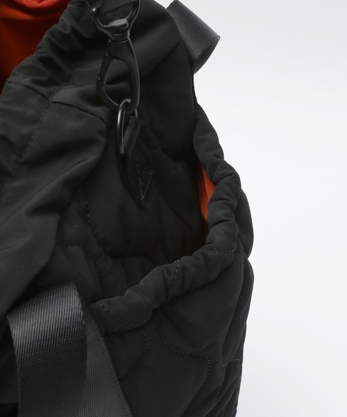 BAYFLOW(ベイフロー)の「2WAYキルティングキンチャク(ハンドバッグ・メンズ・ブラック/カーキ・ONE SIZE)」の15枚目の写真