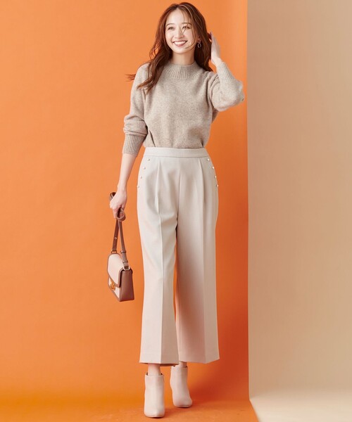 ANY SIS(エニィスィス)の「【洗える】ハイネックバックスリット ニット(ニット/セーター・レディース・スカイブルー系/ローズ系/アイボリー系/ピンク系/黄土色系・2)」の9枚目の写真