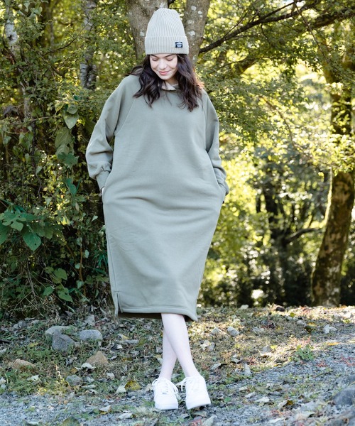 OUTDOOR PRODUCTS APPAREL(アウトドアプロダクツアパレル)の「身頃ボア ワンピース(ワンピース・レディース・スミクロ/ライトグリーン/ネイビー/ベージュ・MEDIUM/LARGE)」の16枚目の写真