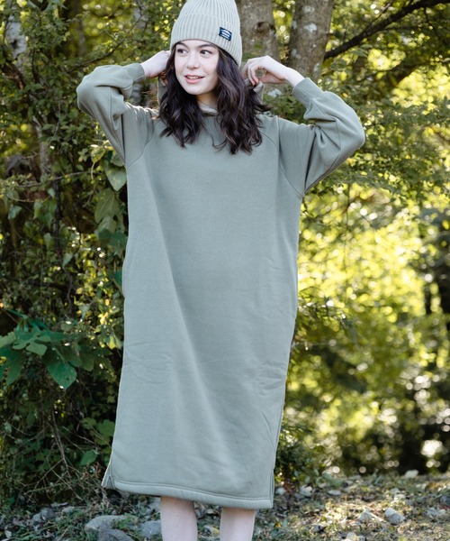 OUTDOOR PRODUCTS APPAREL(アウトドアプロダクツアパレル)の「身頃ボア ワンピース(ワンピース・レディース・スミクロ/ライトグリーン/ネイビー/ベージュ・MEDIUM/LARGE)」の18枚目の写真