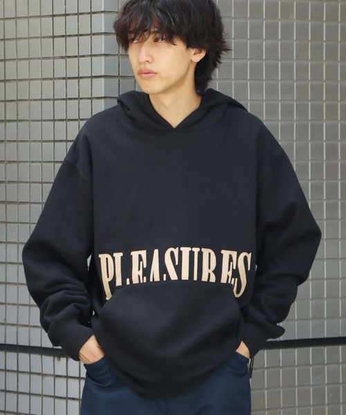 PLEASURES（プレジャー）の「PLEASURES/プレジャーズ LATEX HOODIE フーディー ブランドロゴ（パーカー・メンズ・ブラック/マスタード/グリーン・M/XL/L）」の17枚目の写真