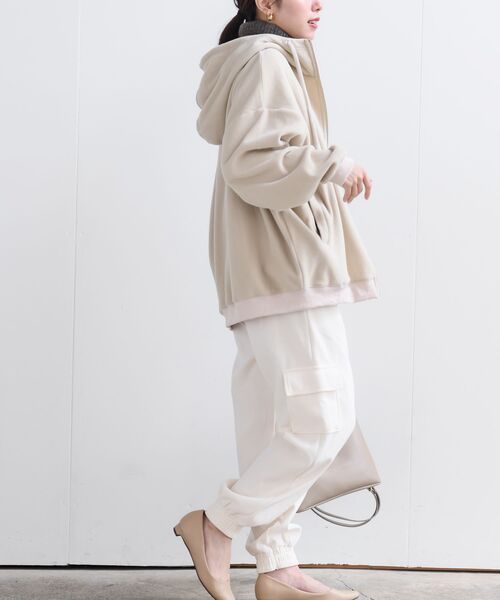 rps（アールピーエス）の「フリースＢＩＧＺＩＰパーカー（パーカー・レディース・アイボリー/ブラック/カーキ/ベージュ・フリー）」の8枚目の写真