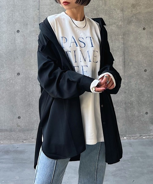 PAGEBOY(ページボーイ)の「トロミBIGポケットシャツ(シャツ/ブラウス・レディース・オフホワイト/ブルー/ブラック/カーキ/グレイッシュベージュ・FREE)」の4枚目の写真