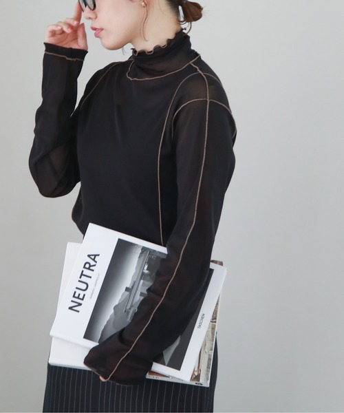 feepur(フェピュール)の「配色メローシアートップス(Tシャツ/カットソー・レディース・イエロー/オレンジ/オフホワイト/グレー/ブルー/ブラック・MEDIUM)」の1枚目の写真