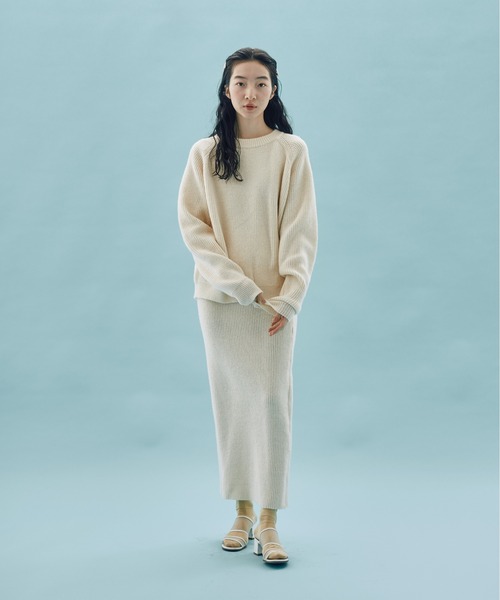 INSIIS(インシス)の「【セットアップ対応可】クルーネックニット(ニット/セーター・レディース・ホワイト/ブラック/ブルー・フリー)」の21枚目の写真