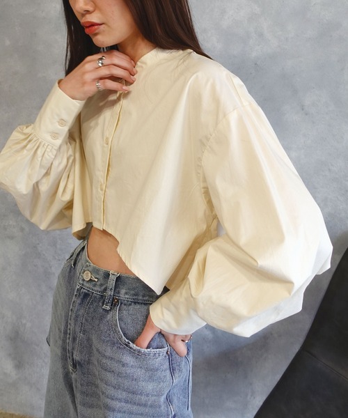 CORNERS（コーナーズ）の「クロップドフレアブラウス（シャツ/ブラウス・レディース・ホワイト/グレー/アイボリー/ブラック/ライトブルー・M）」の15枚目の写真