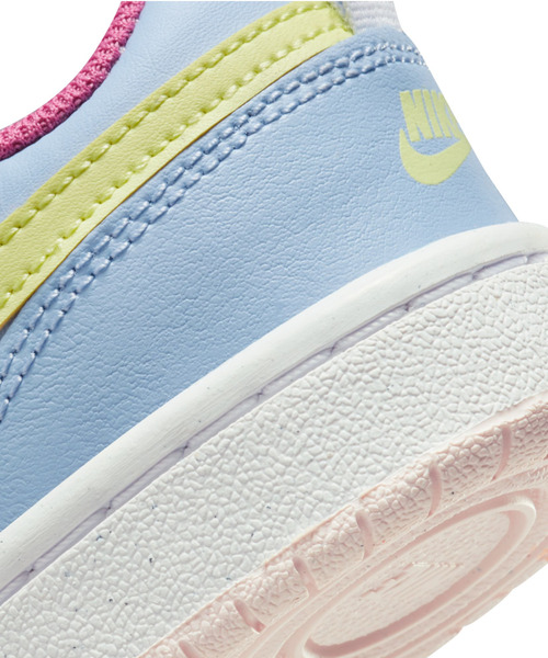 NIKE(ナイキ)の「NIKE/ナイキ キッズ スニーカー コートバーロウ ゴムひも ベルクロ LOW2 PSV BQ5451-405(スニーカー・キッズ・ブルー系その他・18.0cm/19.0cm/20.0cm/21.0cm/22.0cm/17.0cm)」の5枚目の写真