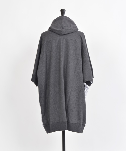 gomme(ゴム)の「40/-コーマ裏毛 ビッグパーカー(パーカー・レディース・ブラック/チャコールグレー・MEDIUM)」の17枚目の写真