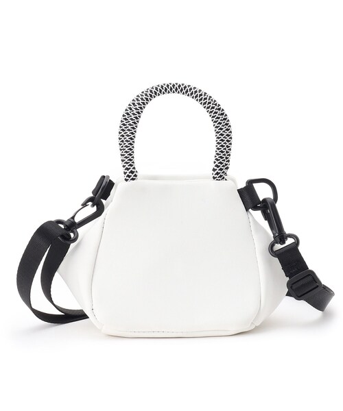 GALLEST(ギャレスト)の「プレーンスモールバッグ(ショルダーバッグ・レディース・ブラック/オフホワイト/イエロー/ブルー・00)」の2枚目の写真