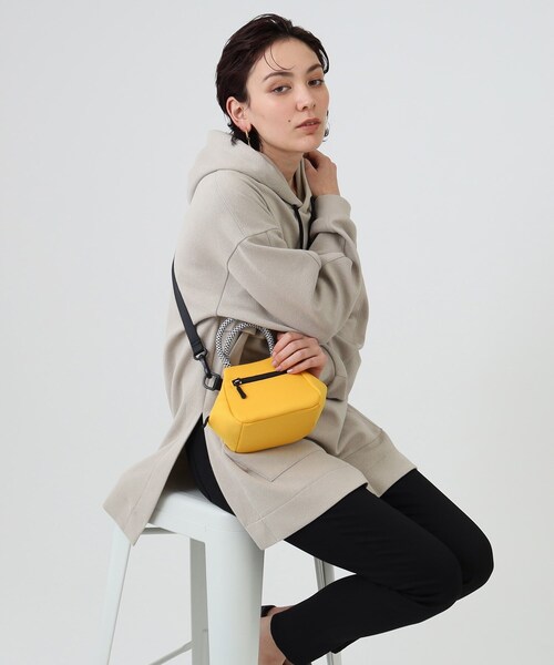 GALLEST(ギャレスト)の「プレーンスモールバッグ(ショルダーバッグ・レディース・ブラック/オフホワイト/イエロー/ブルー・00)」の9枚目の写真