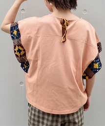 CUBE SUGAR（キューブシュガー）の「カットソー×カギ針ドルマンスリーブTシャツ（Tシャツ/カットソー）」