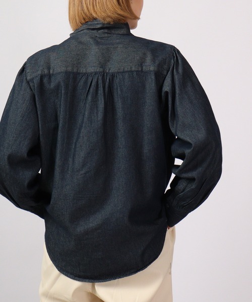 atONE(アットワン)の「atONE デニムボウタイ3WAYシャツ 長袖(シャツ/ブラウス・レディース・ネイビー/ワンウォッシュ・LL/3L/L/4L/M)」の5枚目の写真
