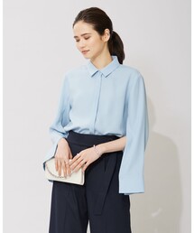 ICB（アイシービー）の「【接触冷感・UVケア・速乾・洗える】FluidBackSatin スリットスリーブシャツ（シャツ/ブラウス）」