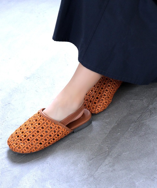 SOROTTO（ソロット）の「メッシュ編み込みぺたんこサンダル（サンダル・キッズ・キャメル/ブラック/ホワイト・16.0cm/17.0cm/18.0cm/19.0cm/20.0cm/21.0cm/22.0cm）」の20枚目の写真