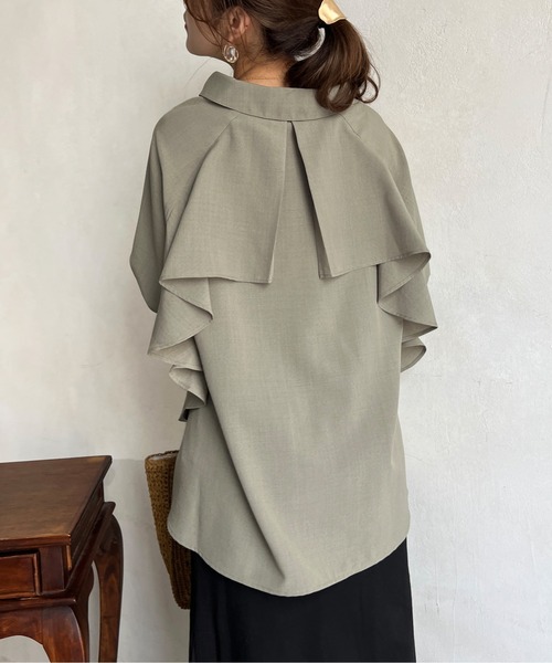 Chez toi（シェトワ）の「BACKフリルリネンタッチスキッパーシャツ（シャツ/ブラウス・レディース・ブラック/オフホワイト/オリーブ/オレンジ・FREE）」の10枚目の写真