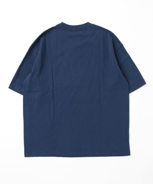 CHUMS(チャムス)の「【CHUMS】Oversized Mini CHUMS Logo T-Shirt(Tシャツ/カットソー・メンズ・ネイビー/サックスブルー/ホワイト/ホワイト×ネイビー・LARGE/X-LARGE/MEDIUM)」の8枚目の写真